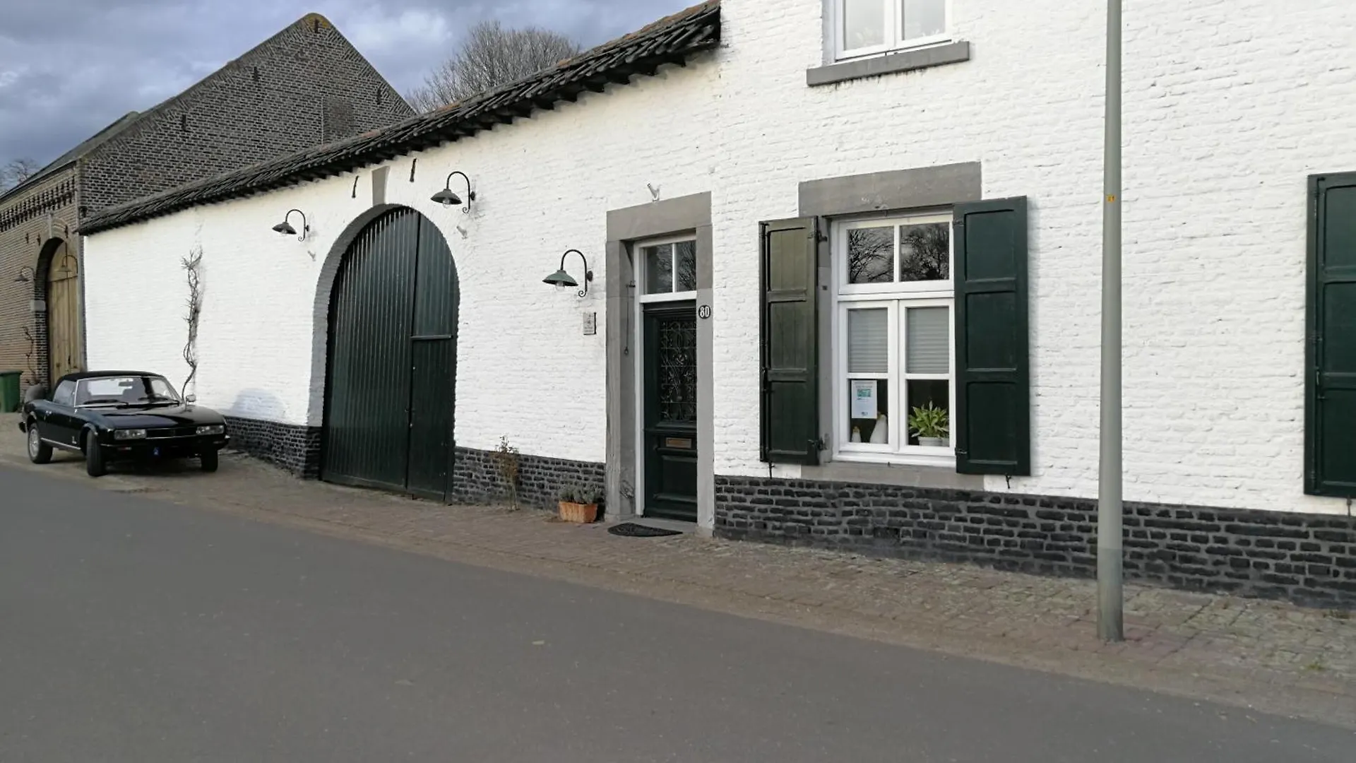 Apartment La Vache Contente Maastricht Netherlands